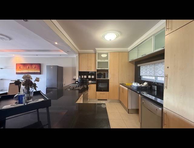 2 BEDROOM APARTMENT RENTED IN ESSENWOOD